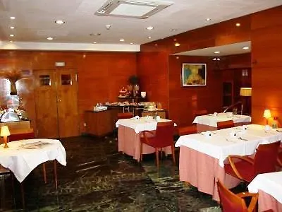 Hotel Pedralbes Barselona 3*,