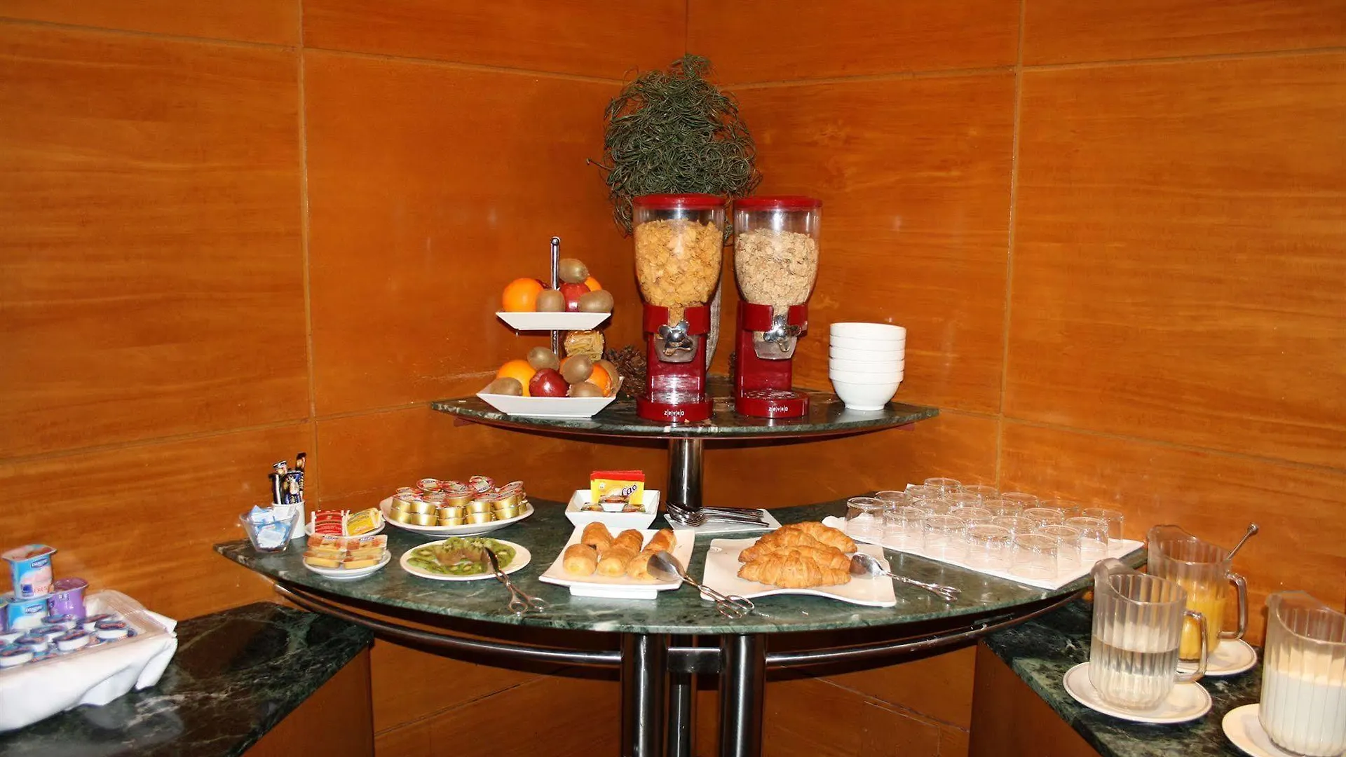 Hotel Pedralbes 바르셀로나